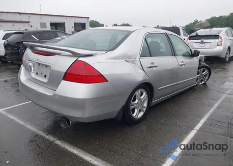 2007 Honda Accord 2.4 Se z USA, uszkodzony, nr VIN 1HGCM56397A040311